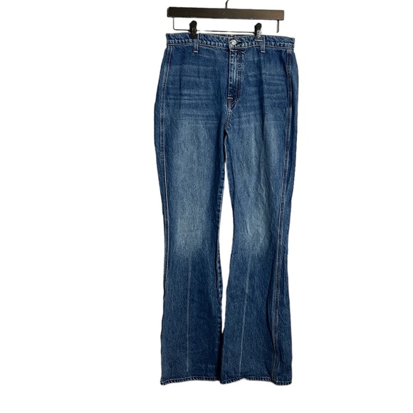 7 FOR ALL MANKIND MODERN HIGH WAIST FLARE A POCKET JEANS SiZE 31 - Picture 2 of 10